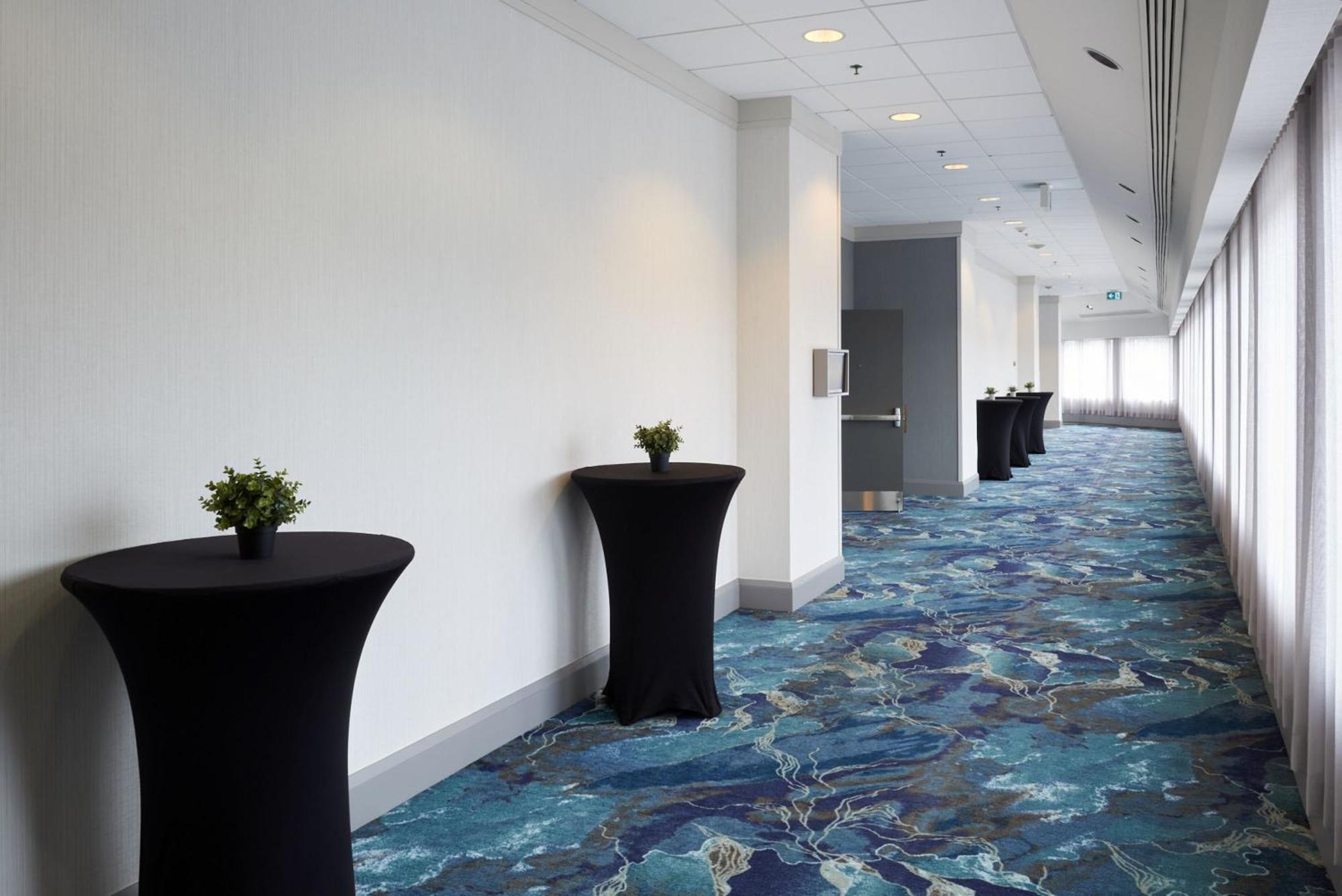 Holiday Inn & Suites Ottawa Kanata By Ihg Exterior foto